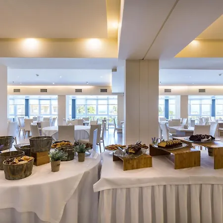 Hotel Ariti Grand 4*