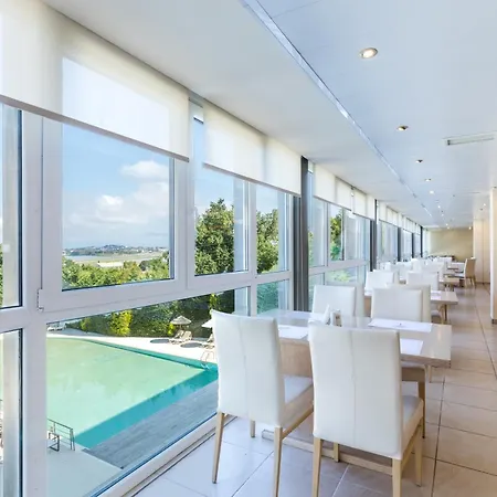 Hotel Ariti Grand 4*