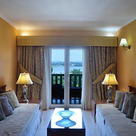 Hotel Ariti Grand 4*