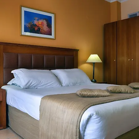 Ariti Grand Hotel 4*