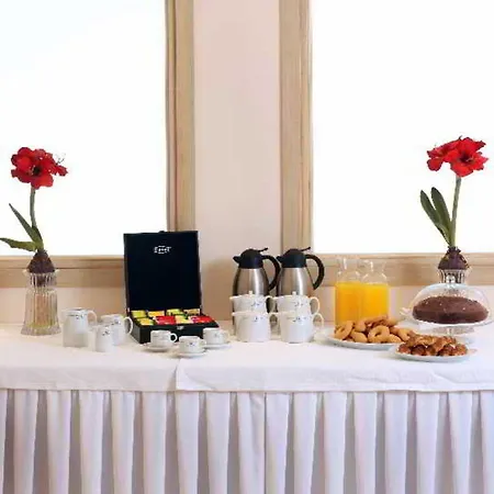 Hotel Ariti Grand