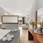 Hotel Ariti Grand