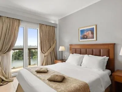 Ariti Grand 4* Kanóni