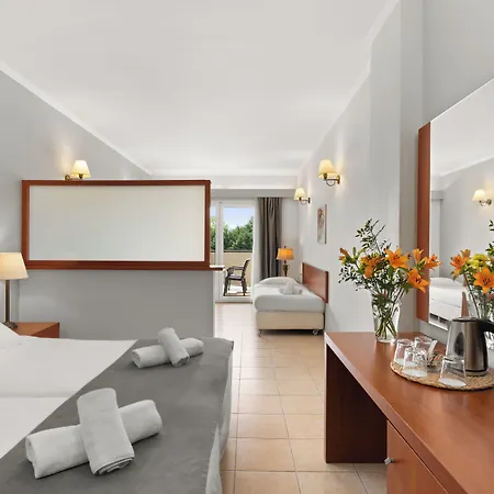 Hotel Ariti Grand