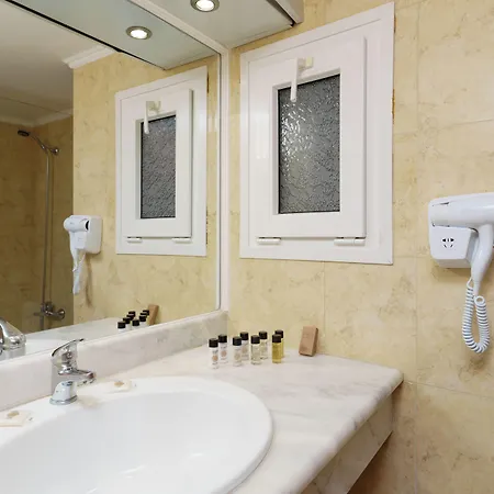 Ariti Grand 4* Kanoni (Corfu)