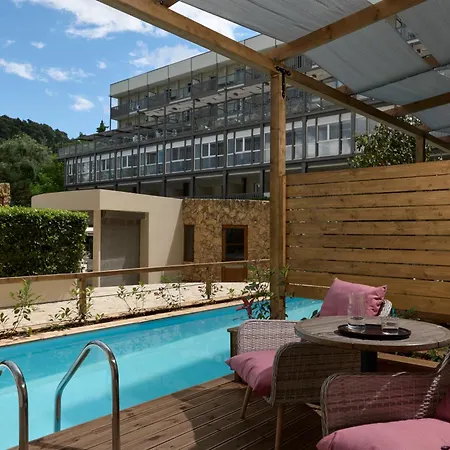 Hotel Ariti Grand