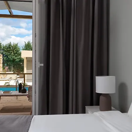 Ariti Grand Hotel 4*