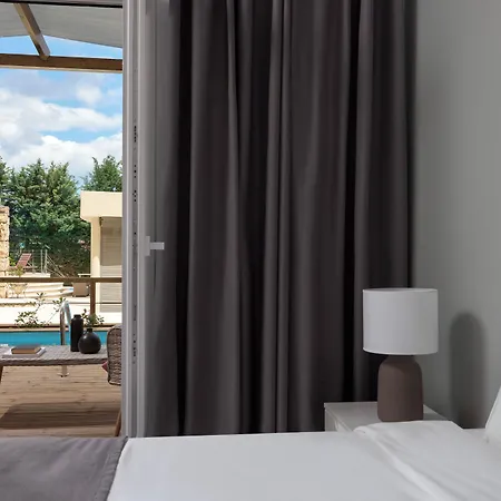 Hotel Ariti Grand