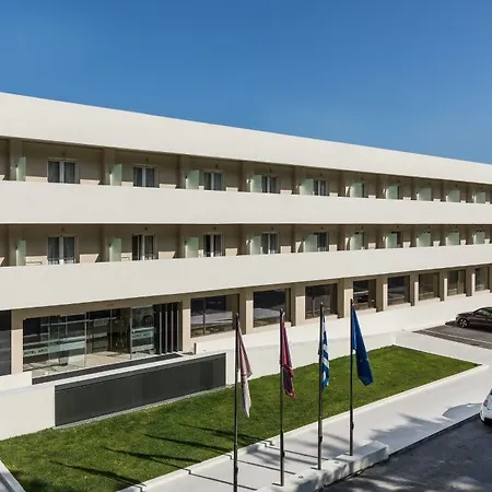 Ariti Grand Hotel 4*
