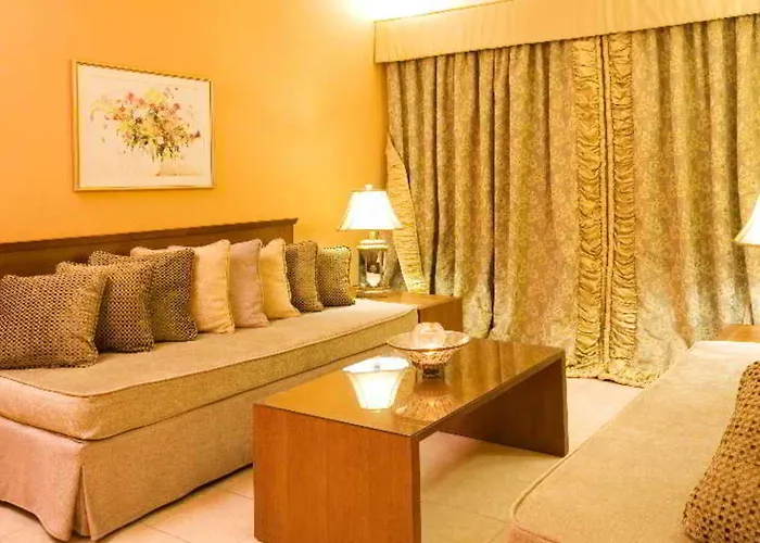 Ariti Grand Hotell 4*