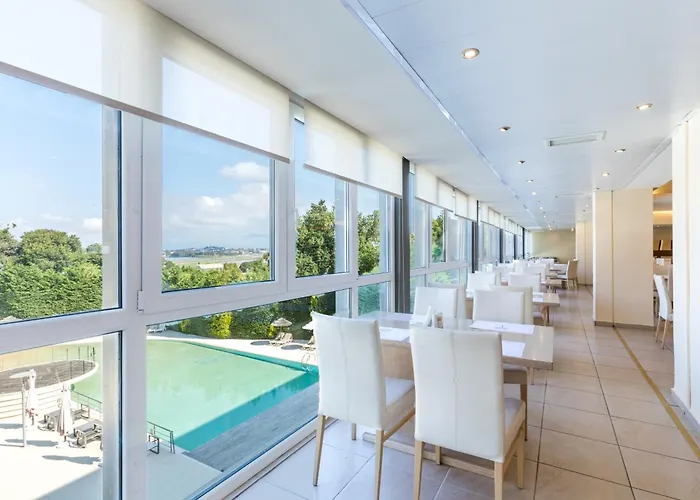 Hotell Ariti Grand 4*