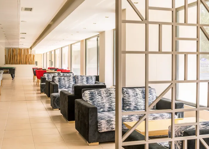 Ariti Grand Hotell