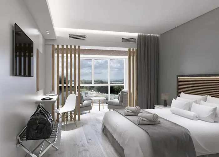 Ariti Grand