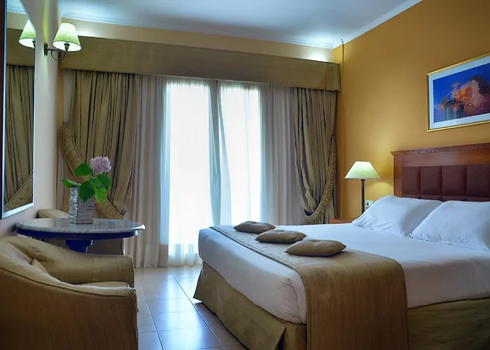 Hotell Ariti Grand 4*