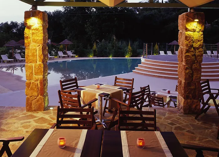 아리티 그랜드 4*